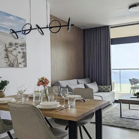 Sunset Sailors Prestige Benidorm